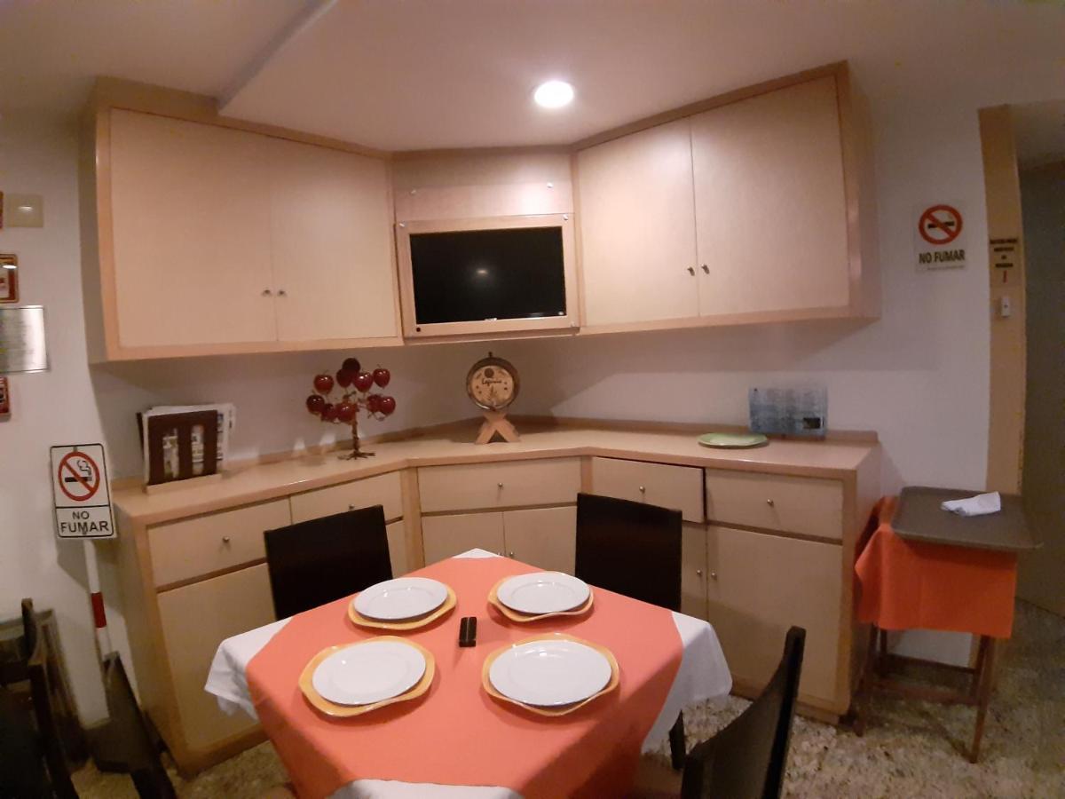 Auto Legaria 4* Mexico City