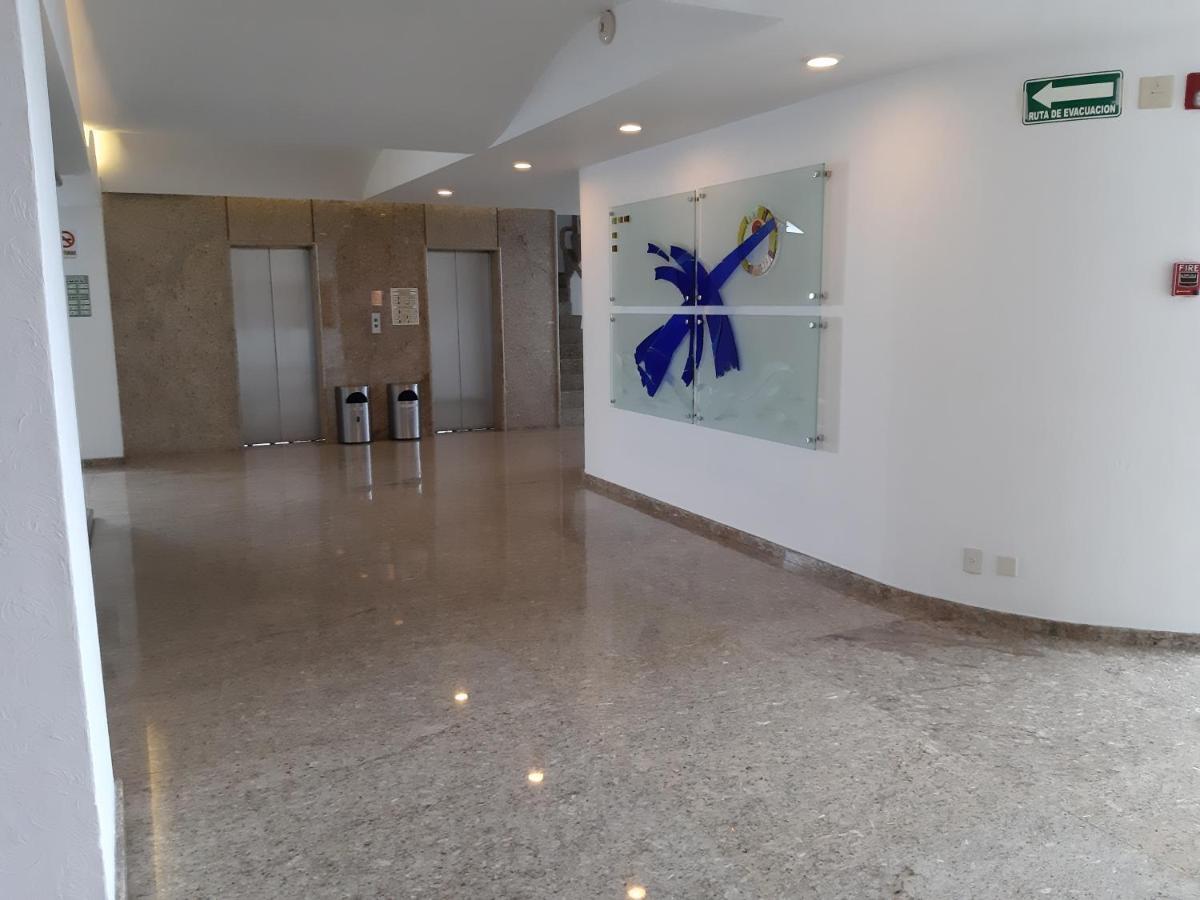 Auto Legaria Hotel Mexico