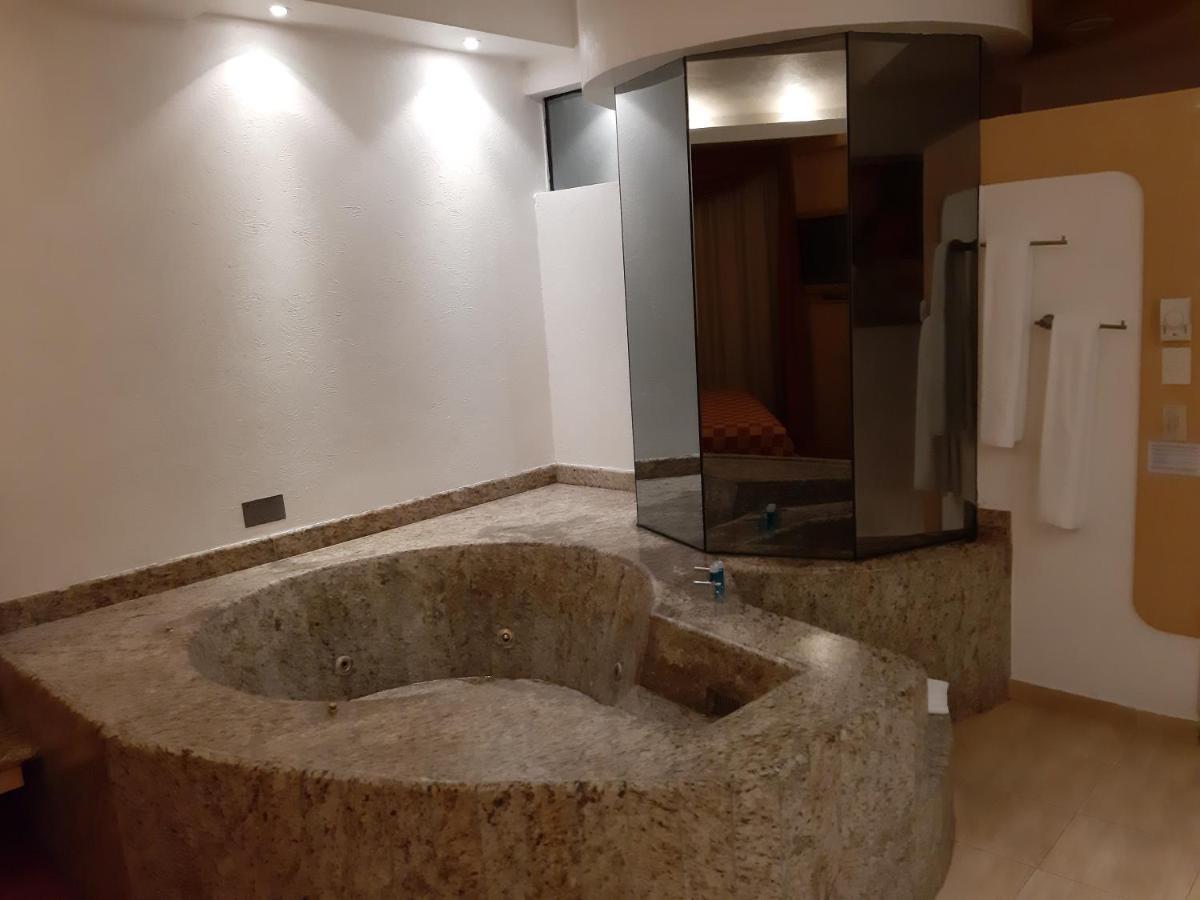 Auto Legaria 4* Mexico