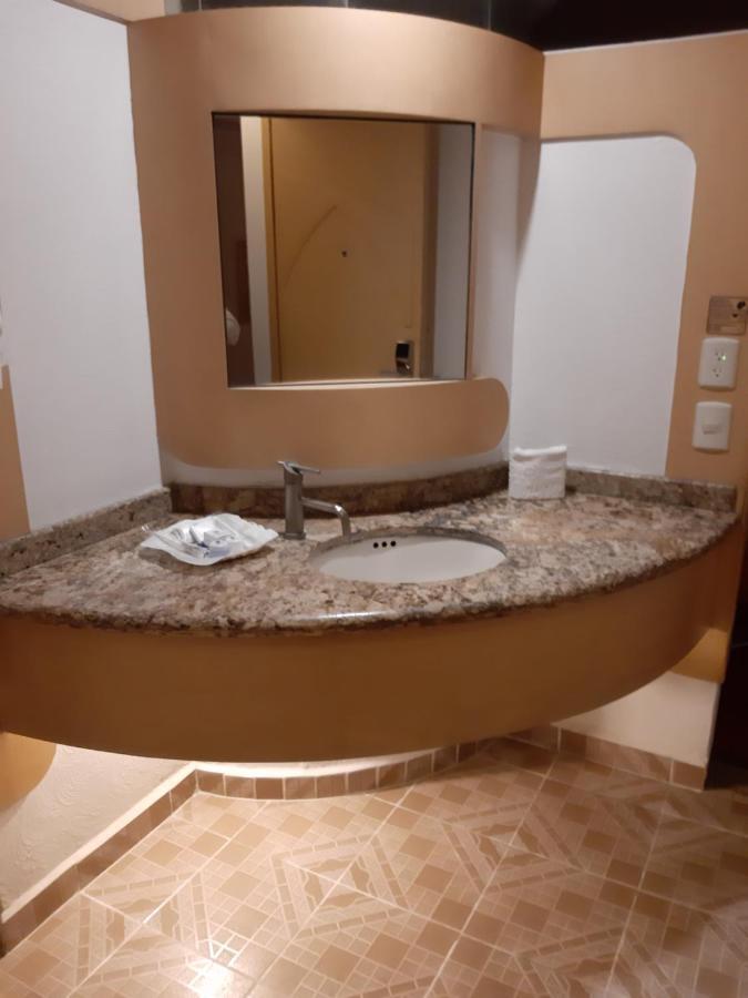 Hotel Auto Legaria Mexico