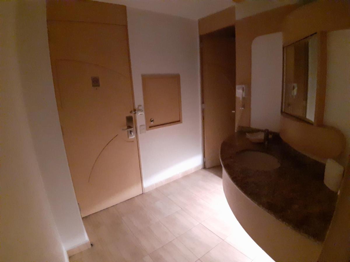 Auto Legaria Hotel Mexico